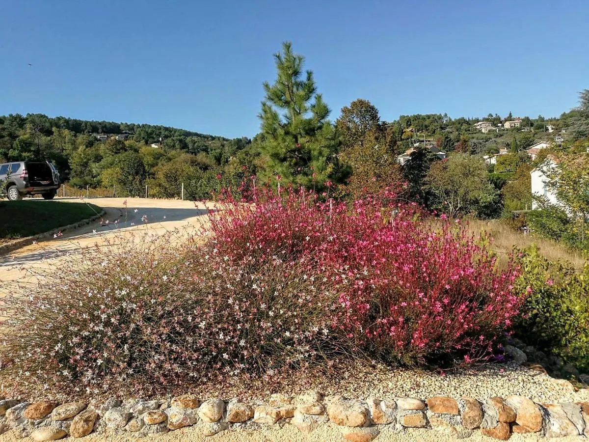Les Maisons Dans Les Vignes Franciaország